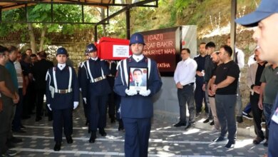 gazi uzman cavus resat bakir son yolculuguna ugurlandi QNixZWvD